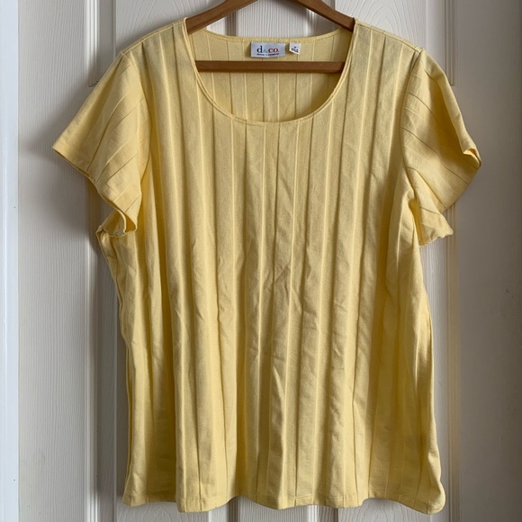 Denim & Co. Women’s Yellow Top size IX - Picture 10 of 13